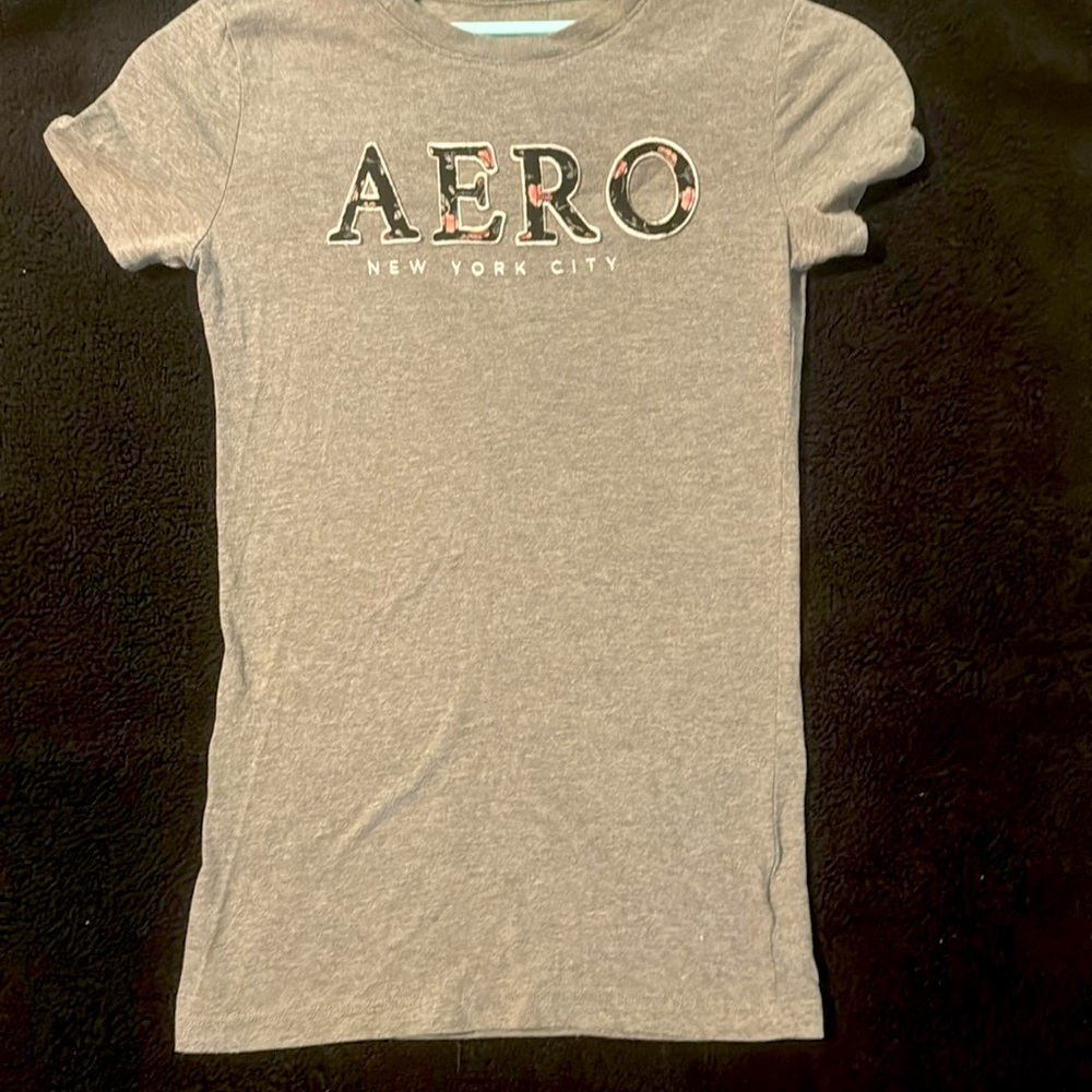 XS Aeropostale gray shirt